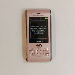 Rare Sony Walkman Unlocked Cell Phone