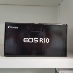 Canon EOS R10