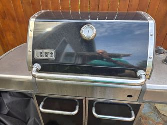 Weber Genesis Natural Gas Grill