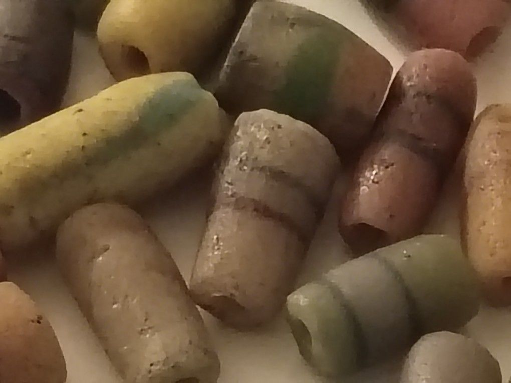 💎 Vintage African Trade Beads - Lot of Approx. 44