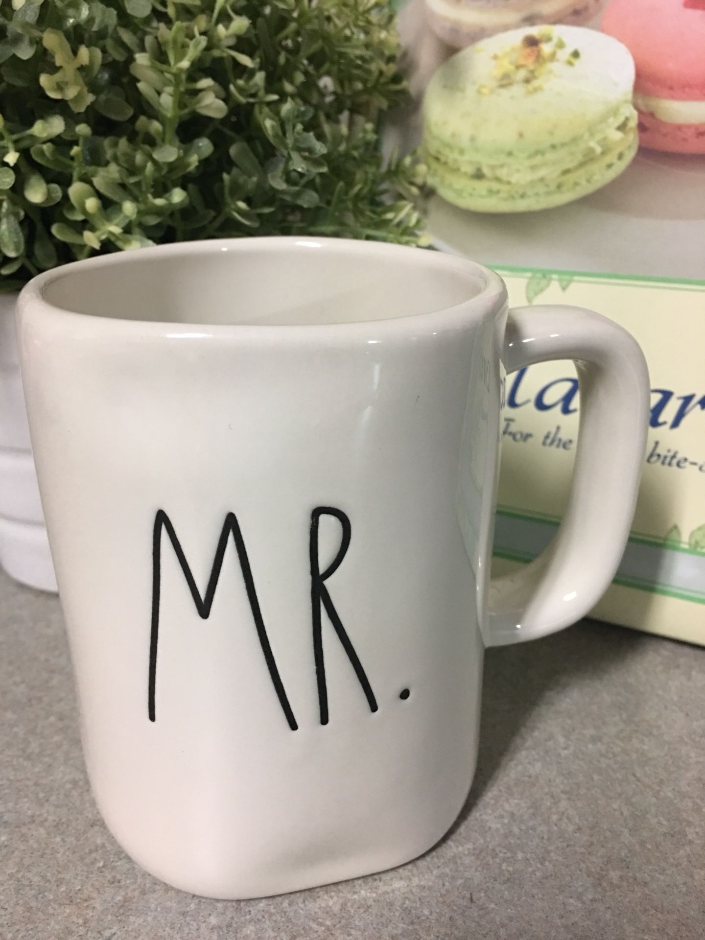 Rae Dunn - Mr & Mrs Mug