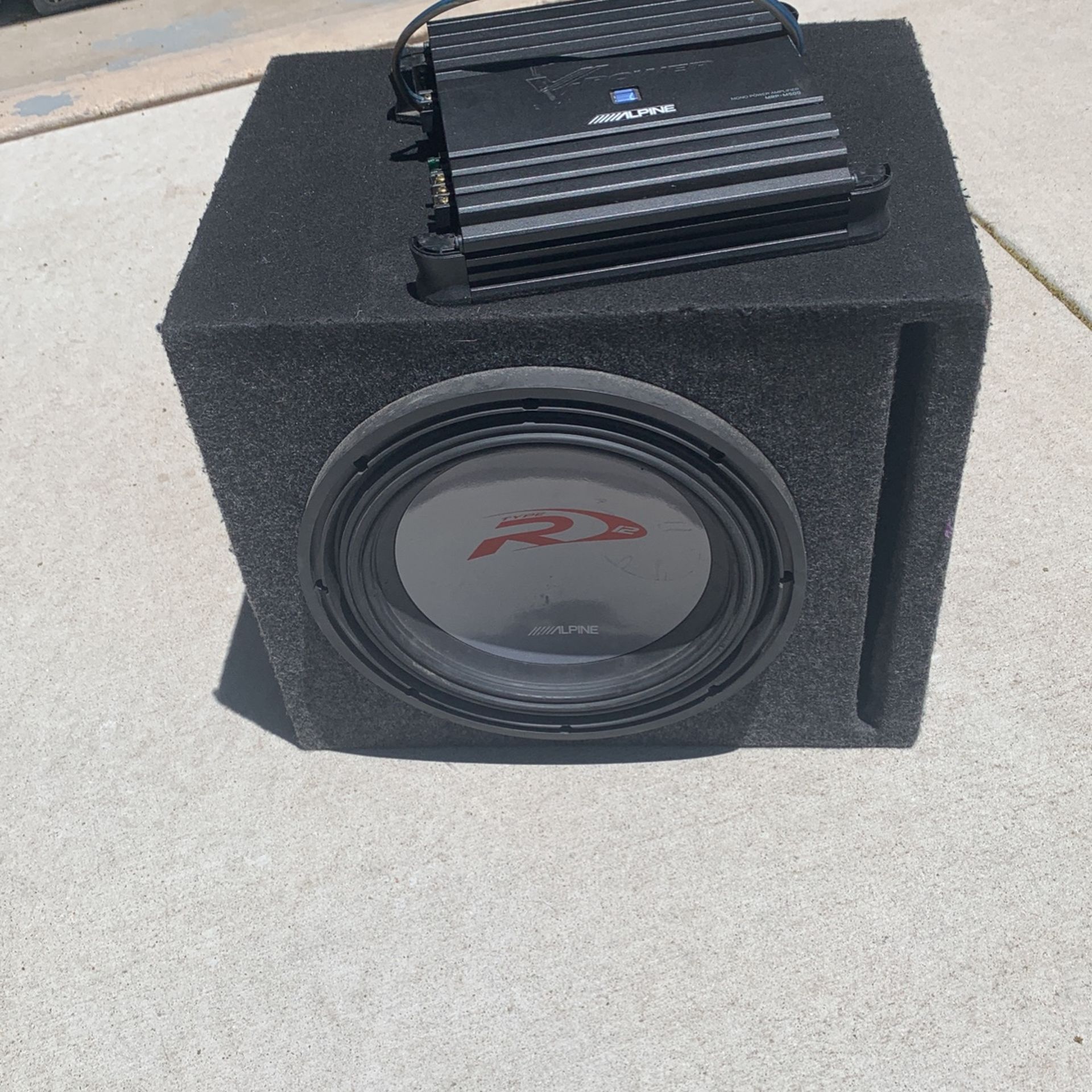 Alpine Amplifier And 12 Inch Sub In Box