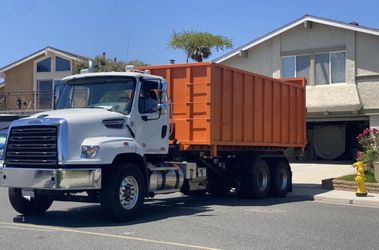 35-Yard Dumpster – Pre-Spring Mega Cleanout