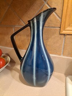 Mid-Century Hull
Continental' Pottery
Pitcher