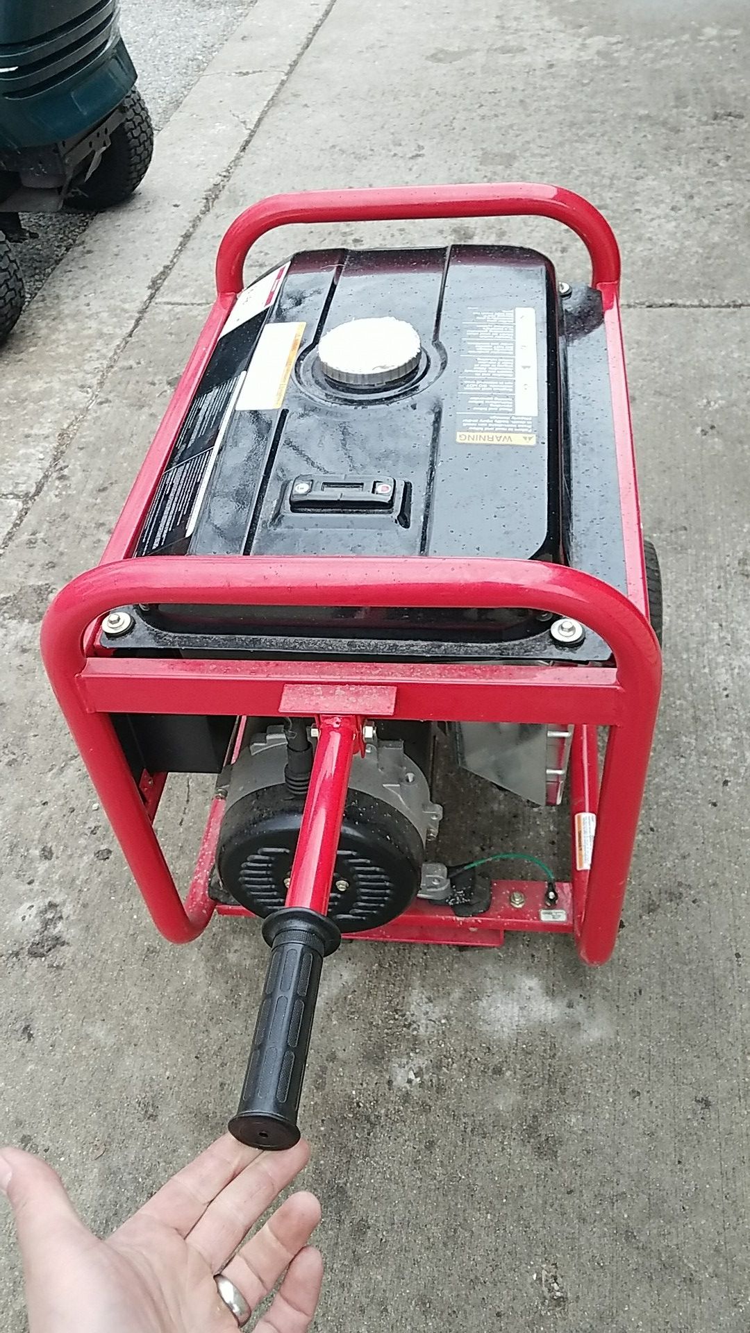 Husky generator 3750 watt / 4000 starting Watt for Sale in Des Plaines
