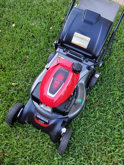 Honda Self-propelled Lawnmower