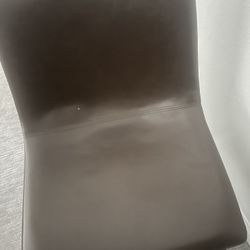 Ashley Dining Table(round)