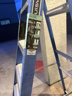 7ft Ladder Barely Used