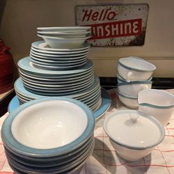 40 Piece Blue/Aqua Pyrex Dinnerware China