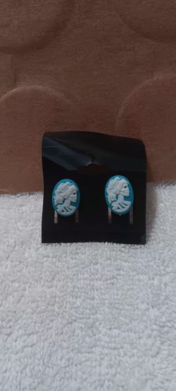 EARRINGS GOTHIC STYLE