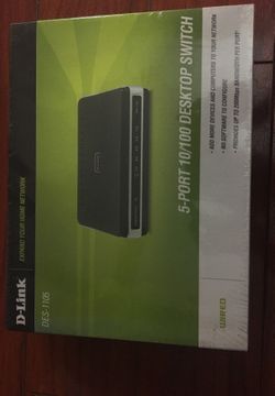 D-Link DES-1105 5-PORT 10/100 Desktop Switch