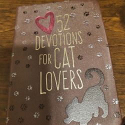 Soft bound cat lovers book.