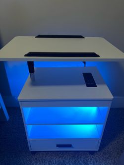 Bedside table nightstand