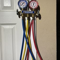 Yellow jacket manifold gauge set, 