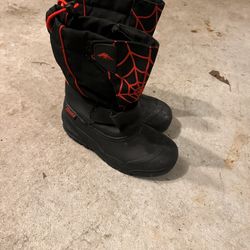 Kids Spider-Man Snow Boots.  Size 2