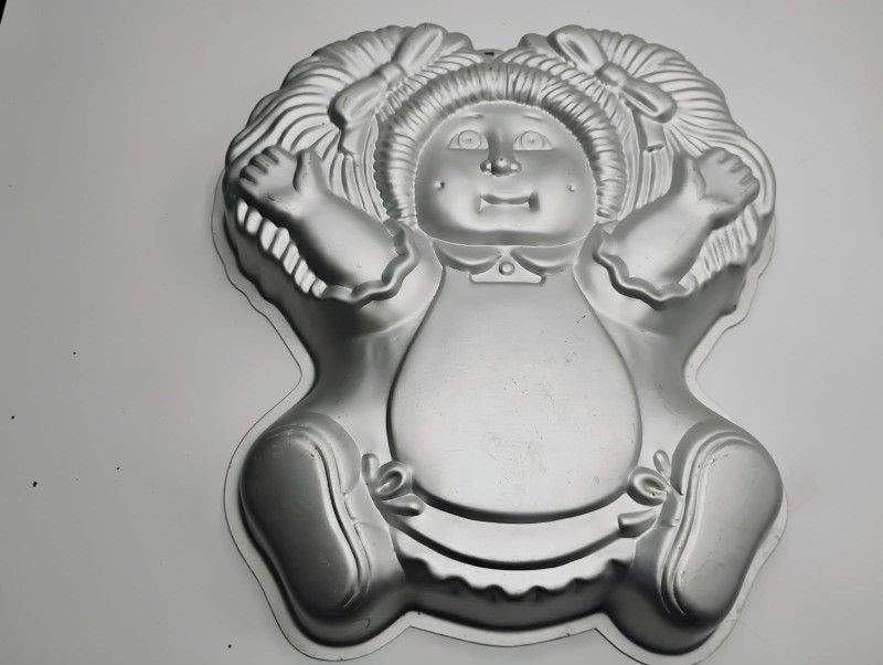 Cabbage Patch Baking Pan