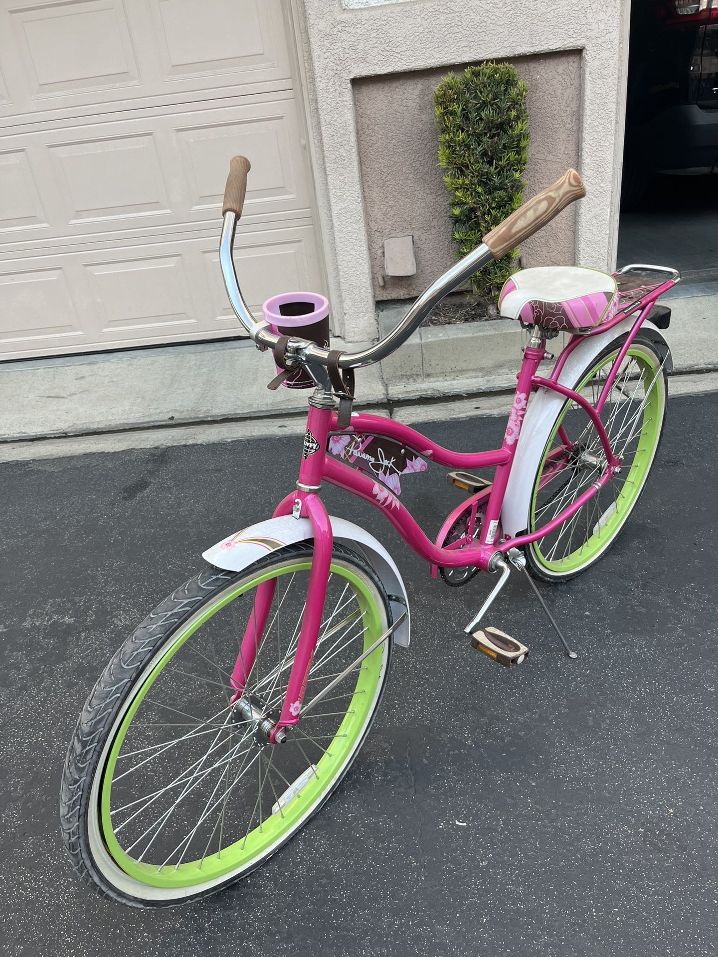 Pink Women's Beach Cruiser – Cute Comfy Ride!