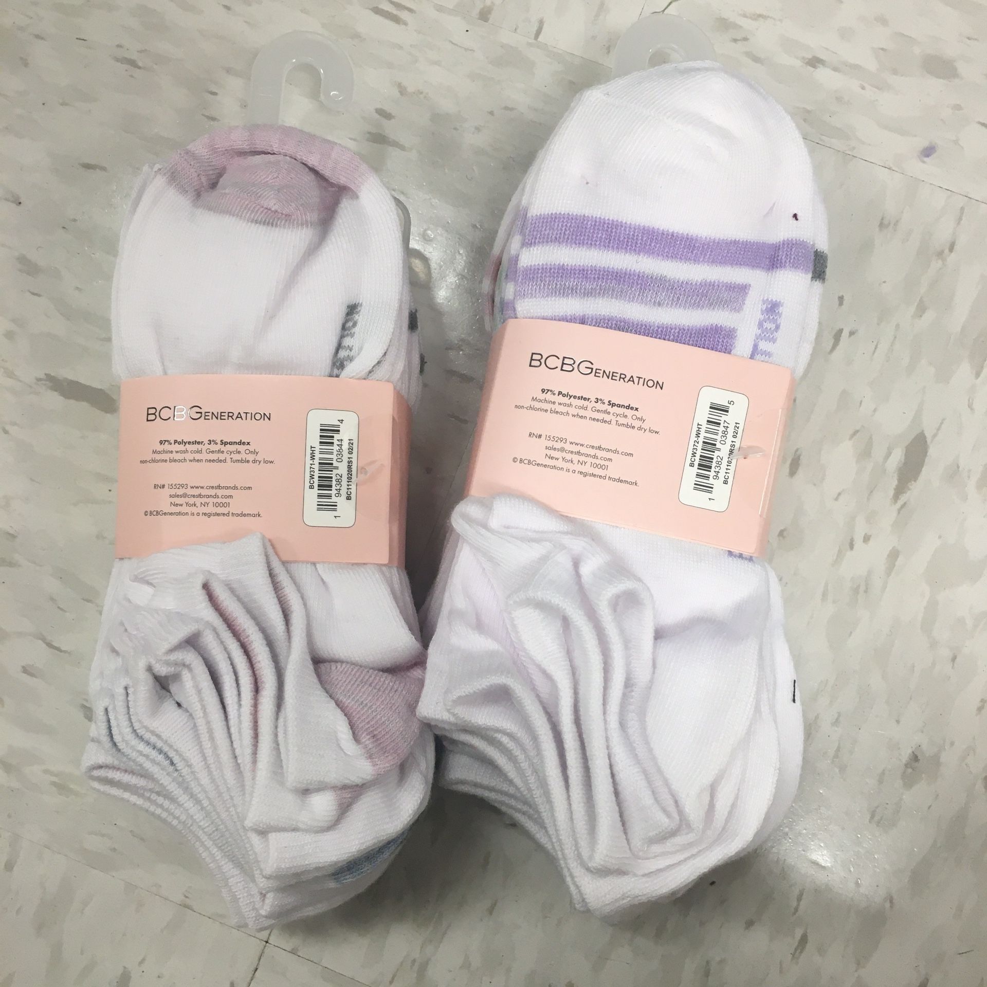NWT BCBG Ladies Socks 20 Pairs