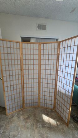 Room divider