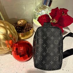 Louis Vuitton Crossbody Bag
