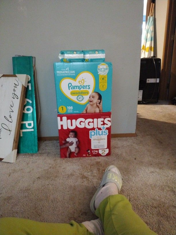 Diapers!!!!!!! 70 For All