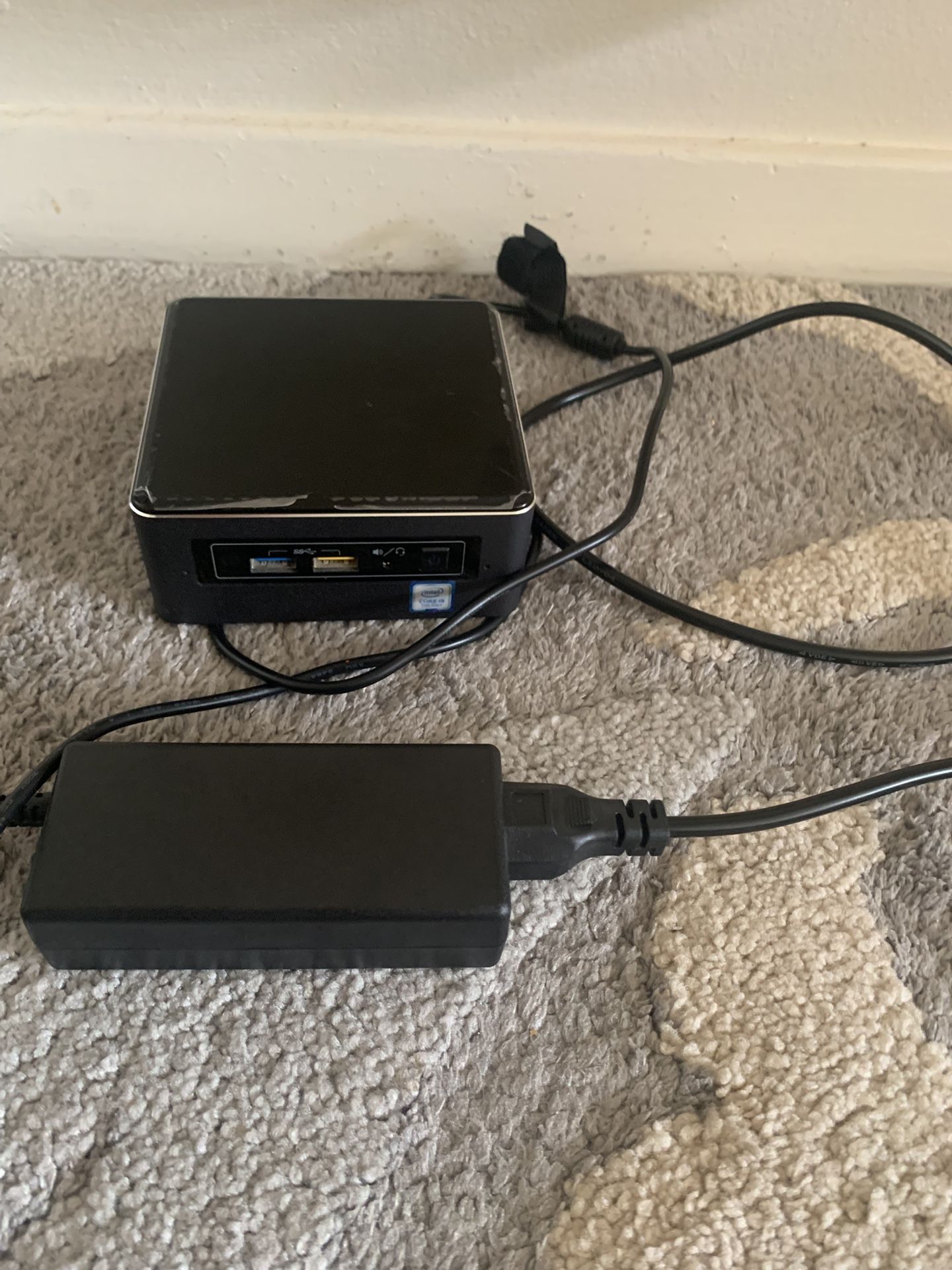 Intel NUC7i5BNH NUC Mini PC i5 7th Generation