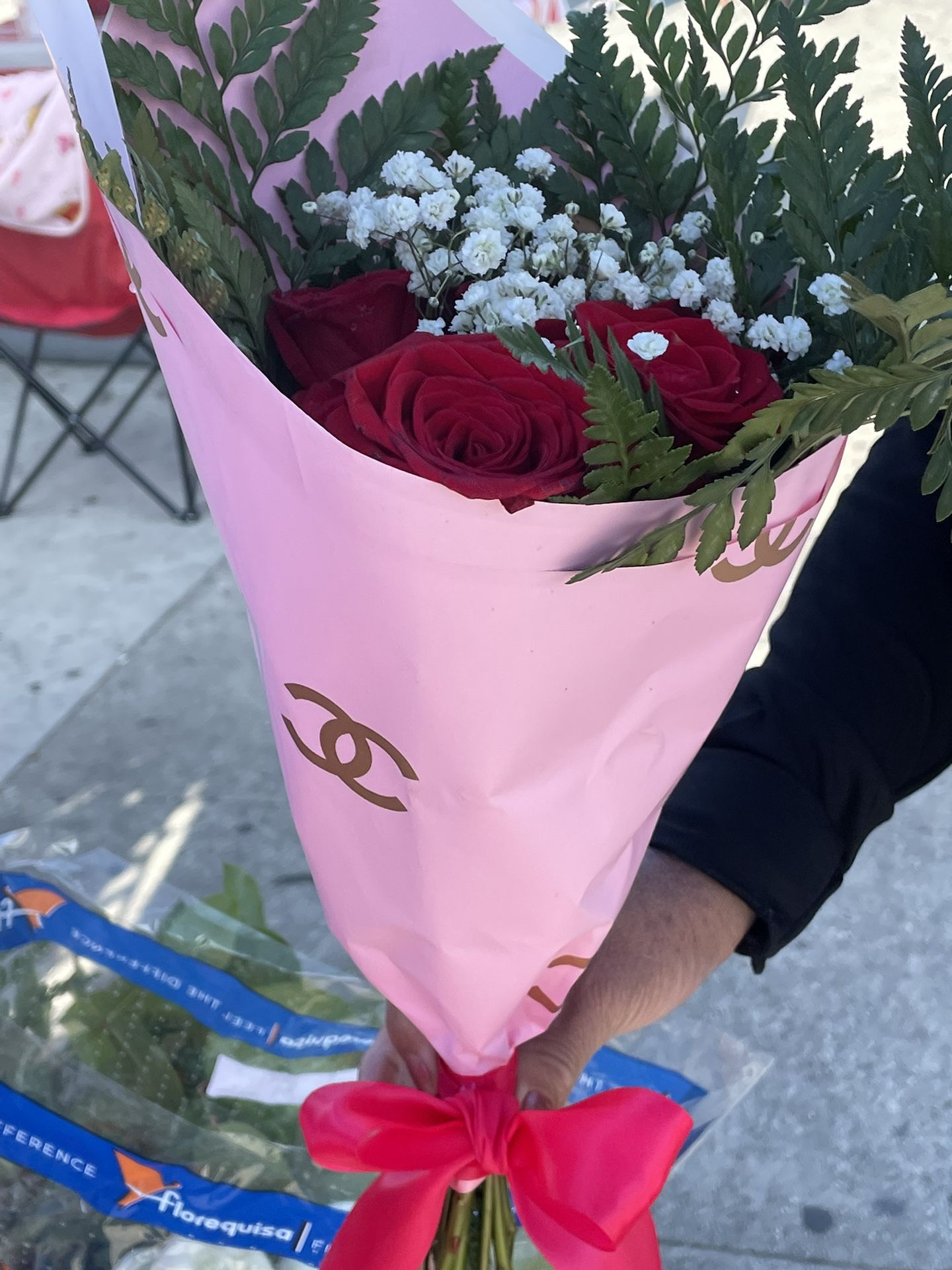 Flores Para El Día De Las Madres Ramos $20 Y Jarro Con Flores &30