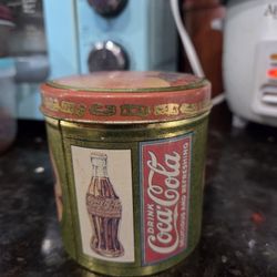 1993 Vintage Coca Cola "Delicious and Refreshing" Advertising Storage Tin
