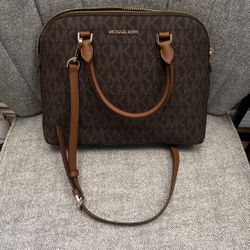 Authentic Michael Kors Purse 