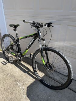 Trek Mountain Bike