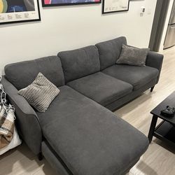 Couch - GREY SOFA WITH REVERSIBLE CHAISE