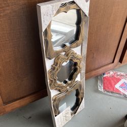 Wall Mirrors 🪞 3 Piece Set…new
