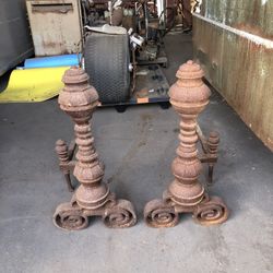 Fireplace andirons