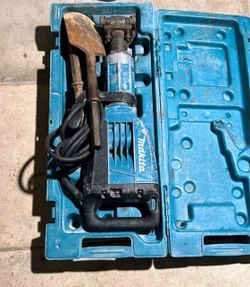 Makita