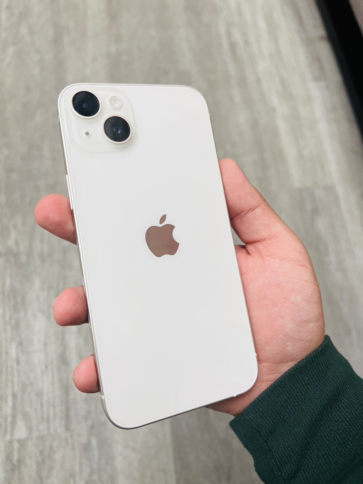 iPhone 14 Plus 256gb T Mobile/Metro $80 Down
