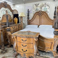 AlCO Solid Wood King Bedroom Set