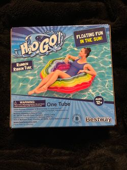 Pool floats