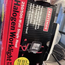 Sears Craftsman Halogen Work Light w/ Tripod (contact info removed) 250W-500W Dual-Purpose NEW