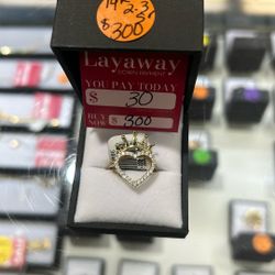 14k Gold Sz 7 Crown Ring Cz