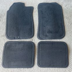 Chevrolet HHR OEM Floor Mat Set