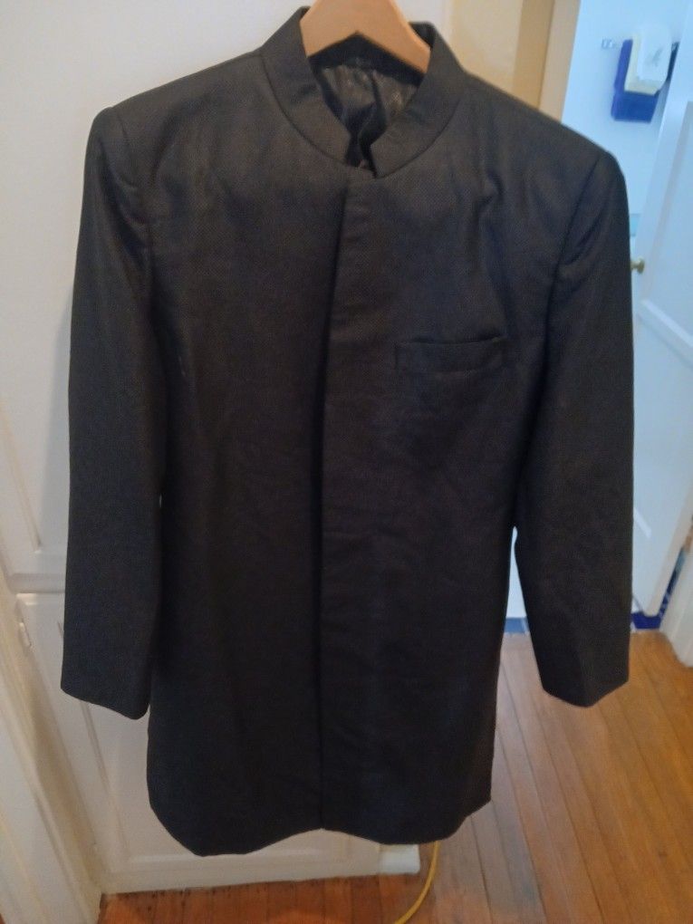 Men's Size Large To XL long Coat/OVER COAT JACKET MANDARIN STYLE COLLAR