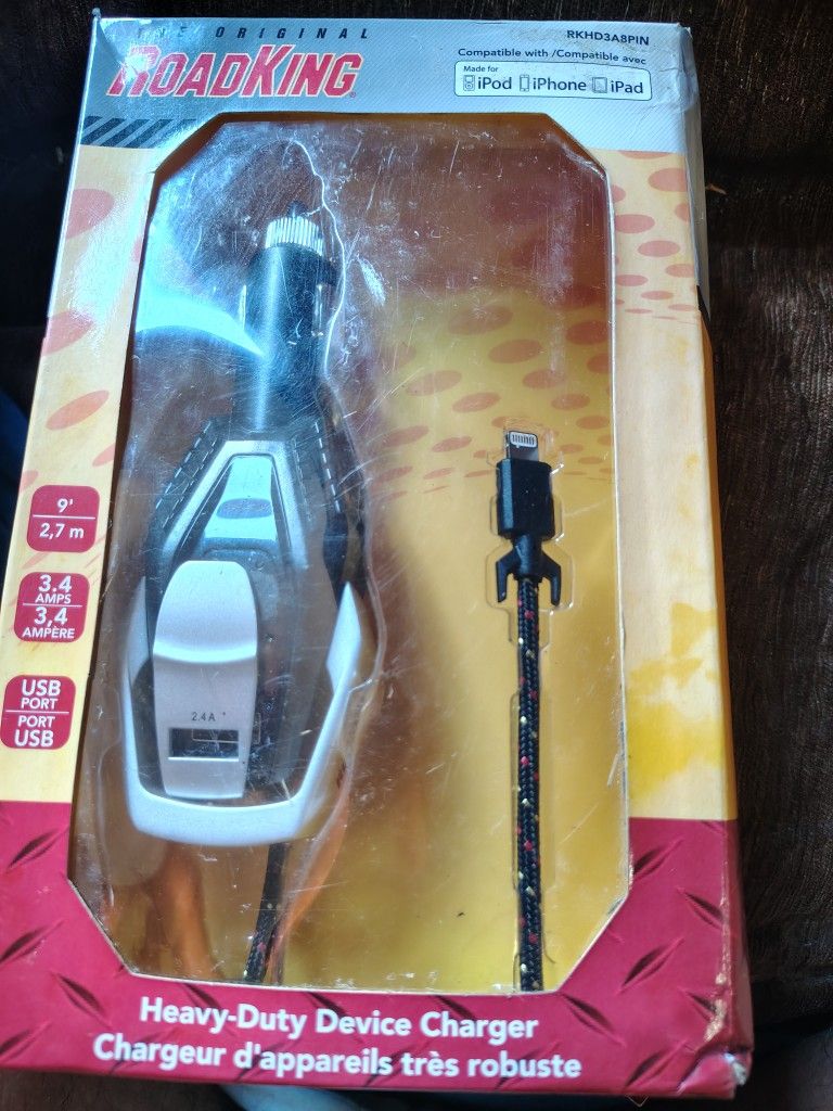 Brand New iPhone iPod iPad Car Charger
