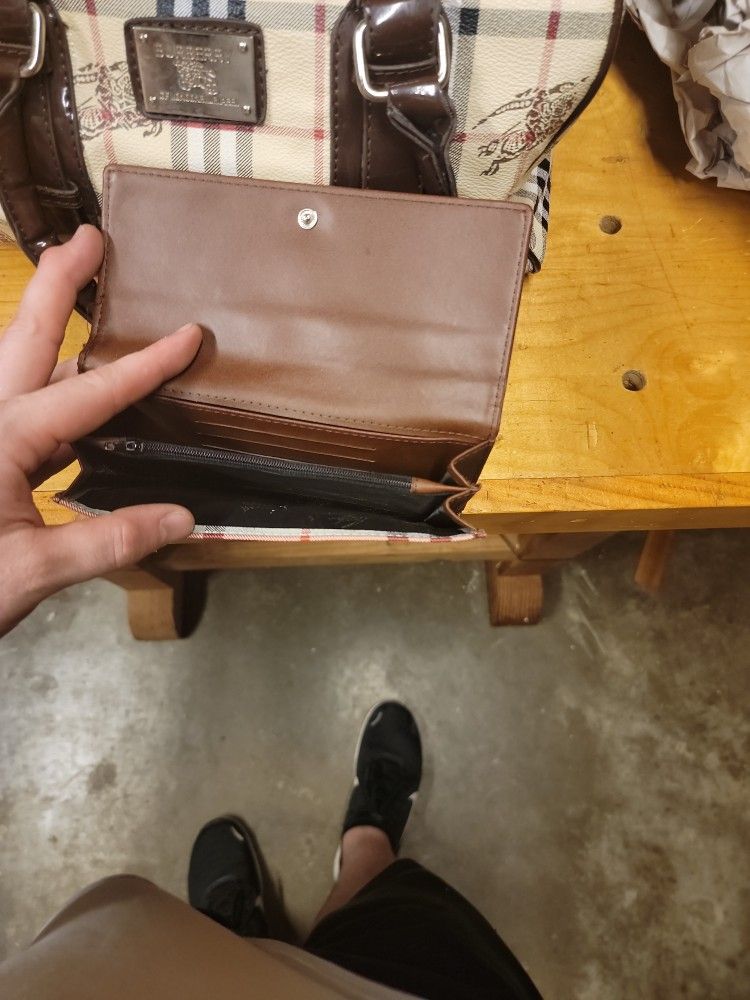 Purse And Wallet
