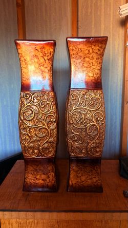 Metal Red Embossed Floor Vase
