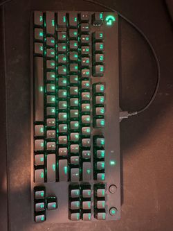 Logitech Pro - Tenkeyless Gaming Keyboard