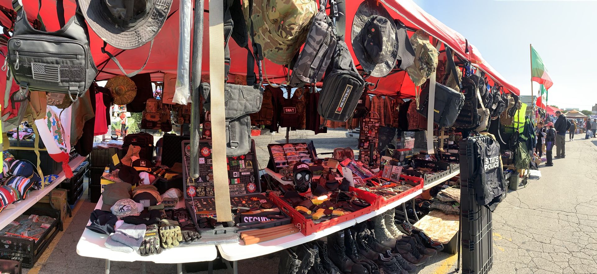 MOLLE POCHES & MORE $10