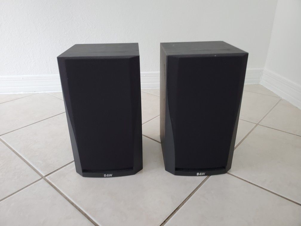 2 BOOKSHELF SPEAKERS B&W A. 2 Bocinas Para Amplificar