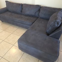Black Sectional-Free Delivery