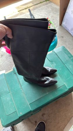 New Women Boots size 7