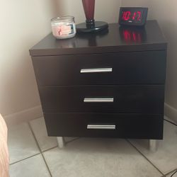 NIGHT  STANDS & DRESSER 